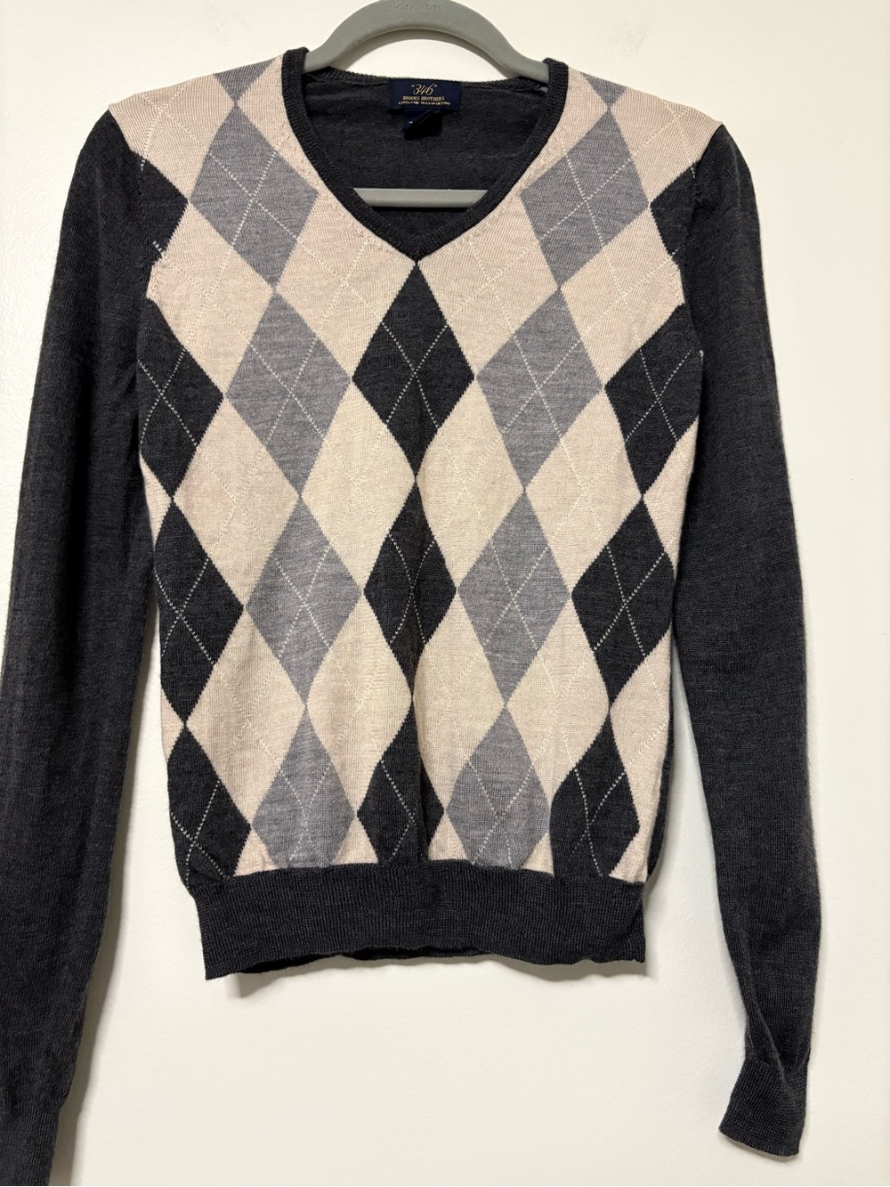 Brooks Brothers Italian Merino Wool Argyle V-Neck Sweater Sz S